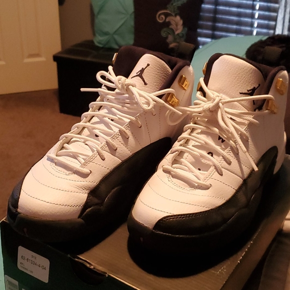 Jordan retro 12s TAXI - Picture 3 of 3